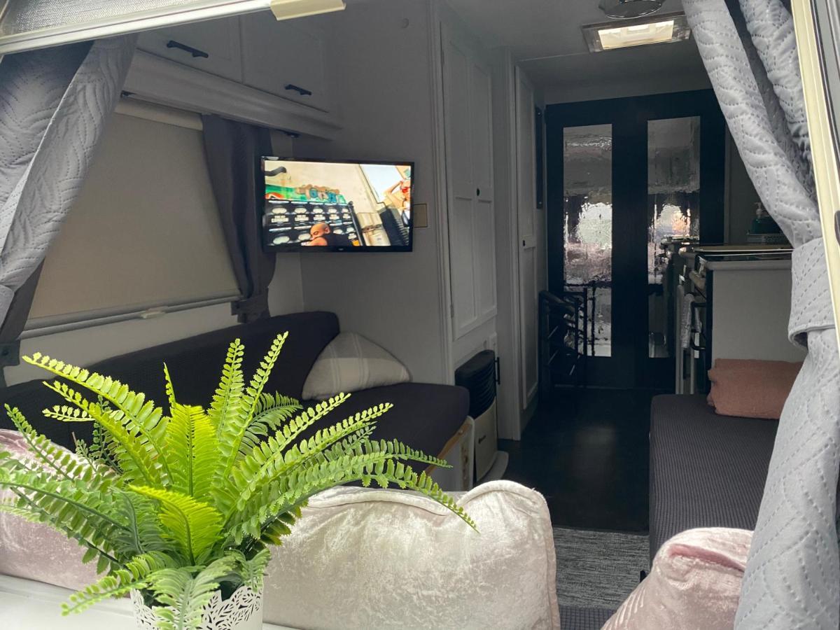 Rostrevor Valley Caravans With Private Hot Tub Exteriér fotografie